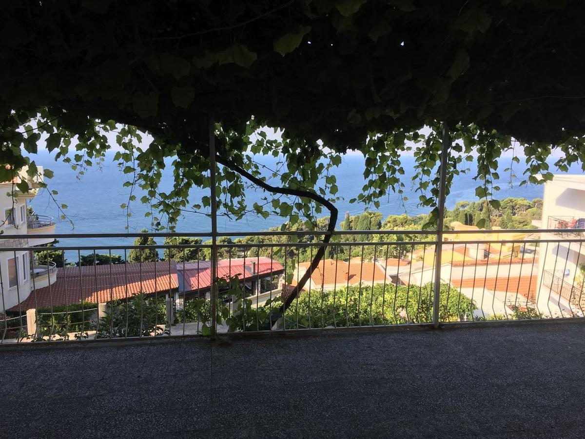 Villa Granada Ulcinj Eksteriør bilde